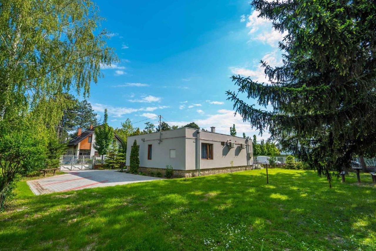 Apartments In Siofok/Balaton 19832 Exterior photo